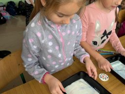 47735058110907156595230482710825742008898940n